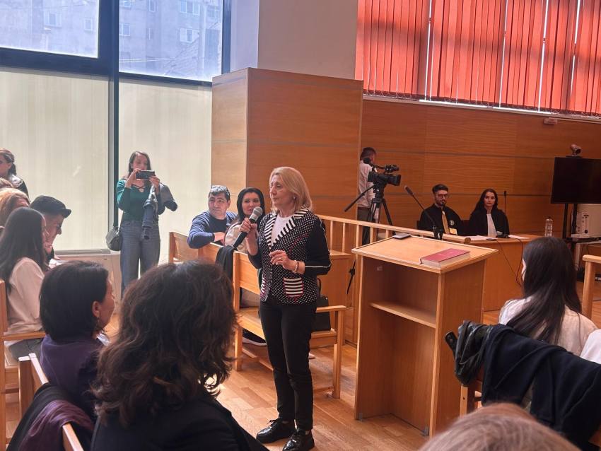 proces la Tribunalul Argeș