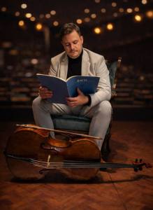 Aron Petrus Boloni - Un saxofonist și un violoncelist, soliștii concertului de joi de la Filarmonica Pitești