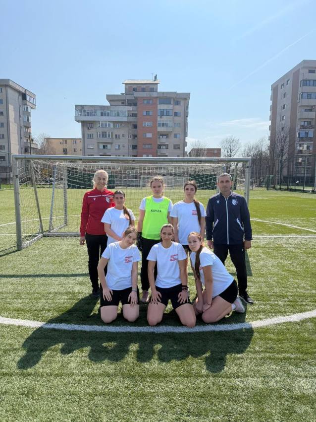 fete fotbal Costești