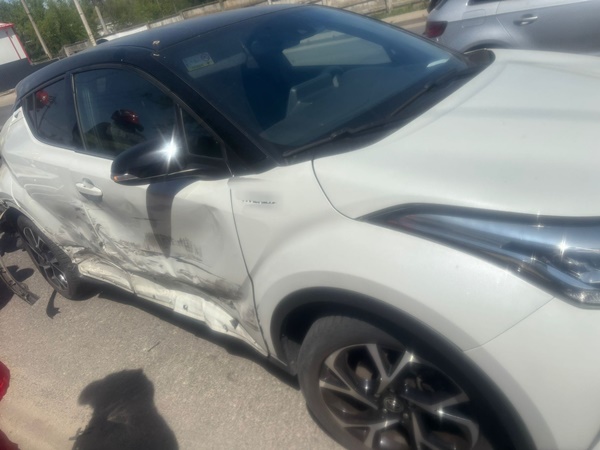eef7c740 697a 49f9 850c dd5dc43867f3 - 2 accidente pe Autostrada A1 București-Pitești: o mașină a ieșit în decor, alta a intrat în parapet