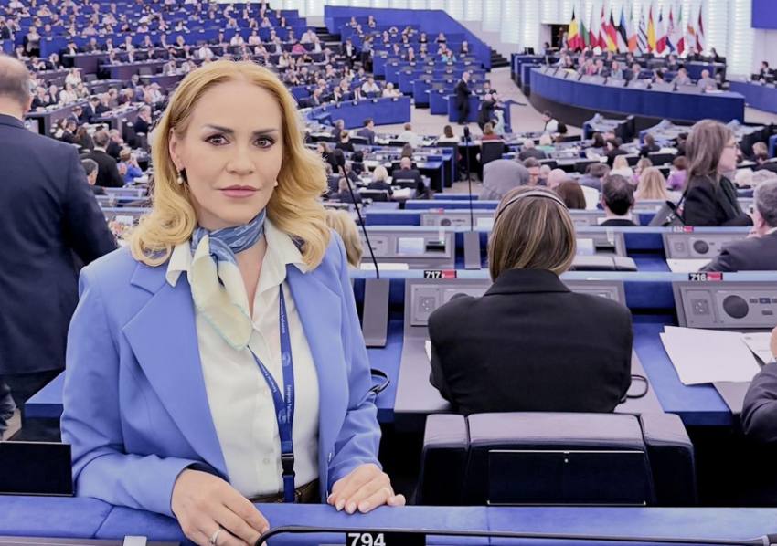 Sursă foto: FB Gabriela Firea