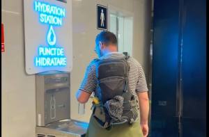 punct de hidratare - Apă potabilă gratuită în aeroporturile din București: unde sunt amplasate noile stații
