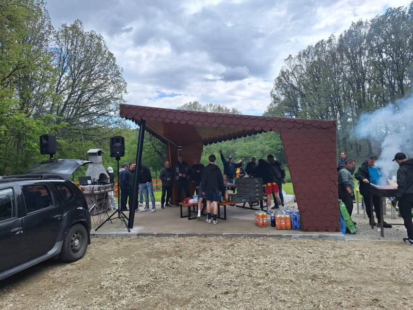 picnic agrement la Costești