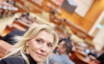 Sursă foto: FB ALina Gorghiu