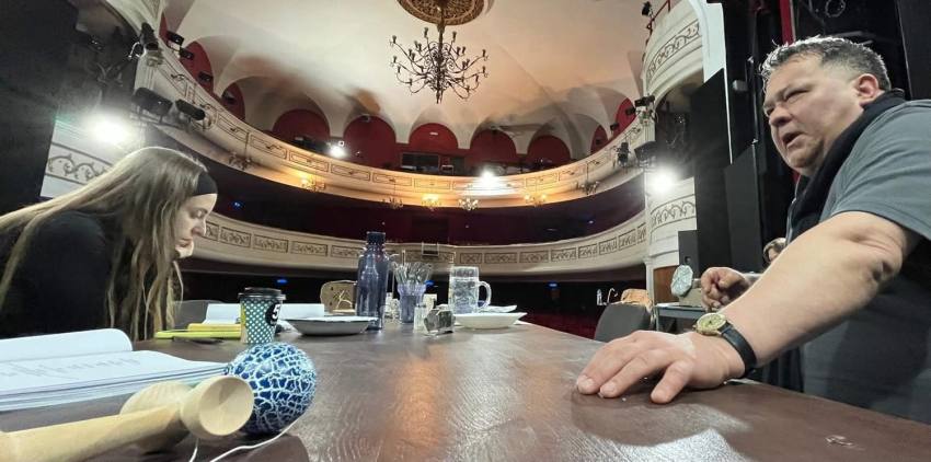 WhatsApp Image 2026 05 05 at 08.30.125 - „Ultima oră”, la Teatrul Alexandru Davila. Premiera are loc vineri, 8 mai