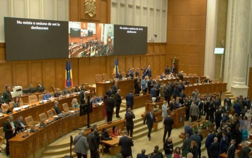 Sursă foto: screenshot FB Parlamentul Romaniei CAmera Deputatilor