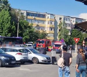 accd243d 4fa4 40f6 8937 f066c9560b07 - Încă un accident în Pitești. Impact între o motocicletă și un autoturism