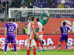 cats 3 - Dinamo - FC Argeș 2-1. „Câinii” au dat lovitura în prelungiri