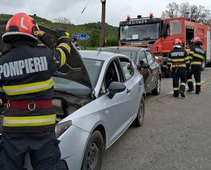 2e2eaf57 6467 4608 9426 caca0f7a6415 - Accident cu victimă în Câmpulung. Două mașini implicate