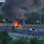 incendiu mașină curtea de argeș