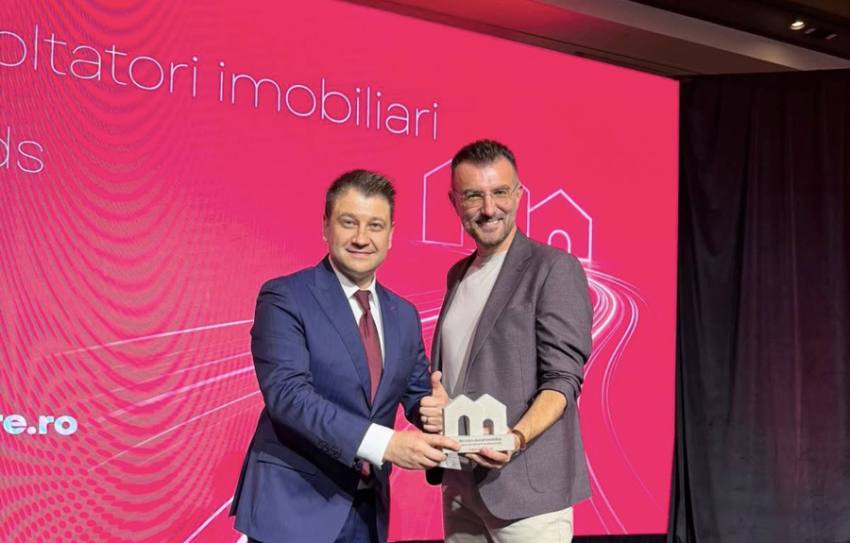 Razvan Marinescu bun - Programul educațional pornit din Pitești câștigă premiul „Impact Educațional în Imobiliare” la Gala Imobiliare.ro