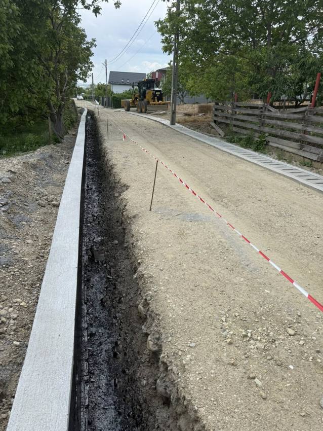 Ștefănești. Vești bune pentru locuitorii de pe strada Pălădești! 2 Ștefănești lucrari