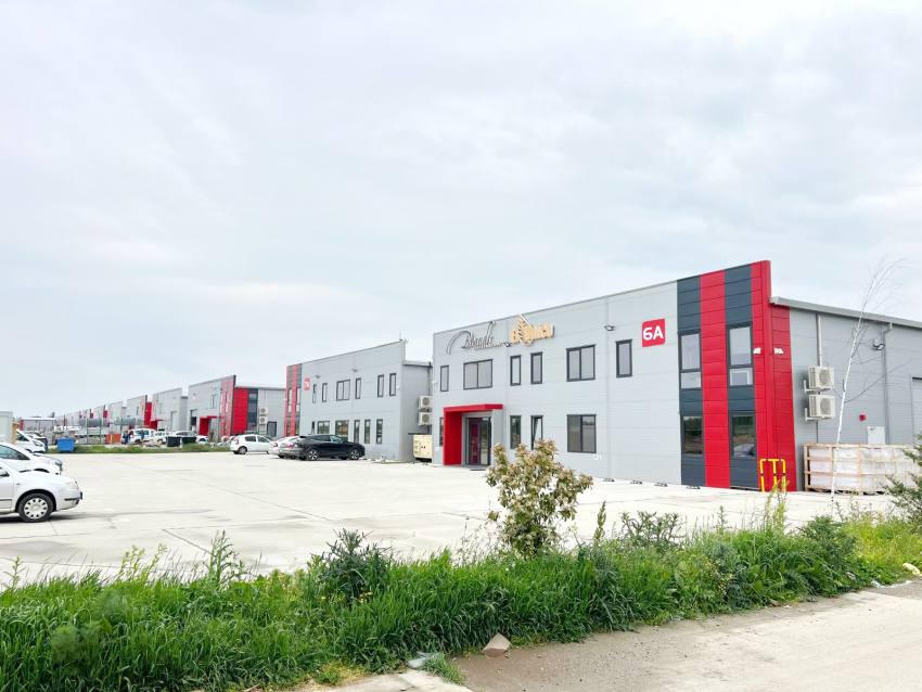 POZE TBM 3 - TBM Grup dezvoltă unul dintre cele mai dinamice parcuri industriale din apropierea Capitalei. Peste 80 de companii, deja active în TBM Park Chiajna