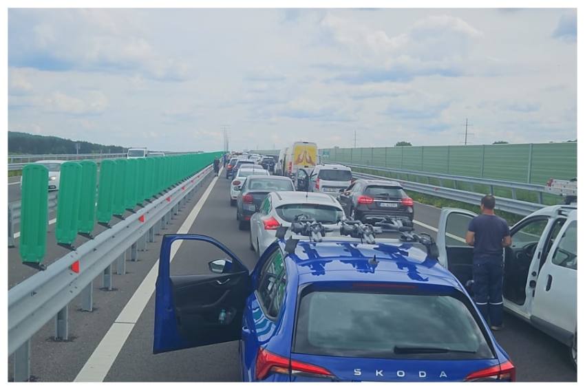 carambol A1 masini accident