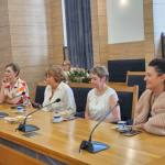 flori grigorasi si camoioane 1 - Cine sunt eu? Trei mari campioane olimpice vin la Pitești