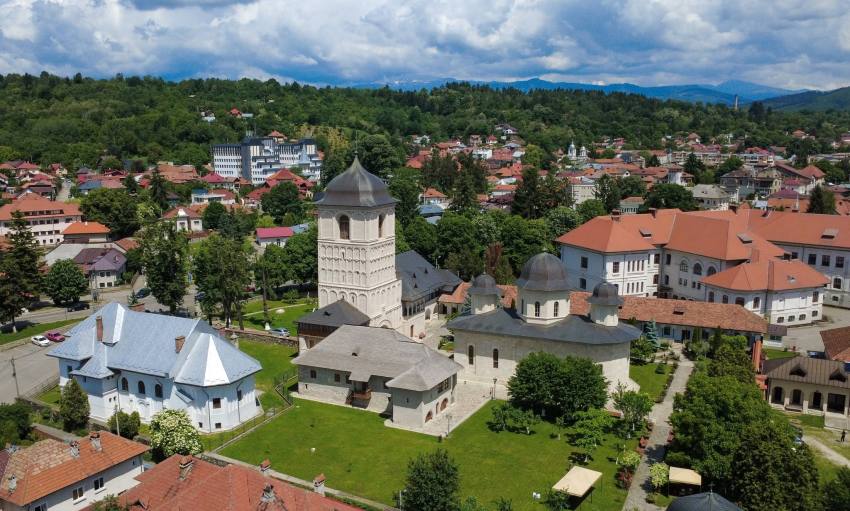Înaltpreasfințitul Părinte Calinic
