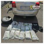 Prins de polițiști cu peste 7 kilograme de canabis în mașină 10 prins canabis politia