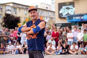 716170199 1448014597352883 8505762786748749019 n - Spectacole de neratat azi în Piața Primăriei Pitești