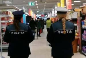 cats 1 - Cafeaua le-a costat libertatea! Două femei din Merișani, reținute de polițiști
