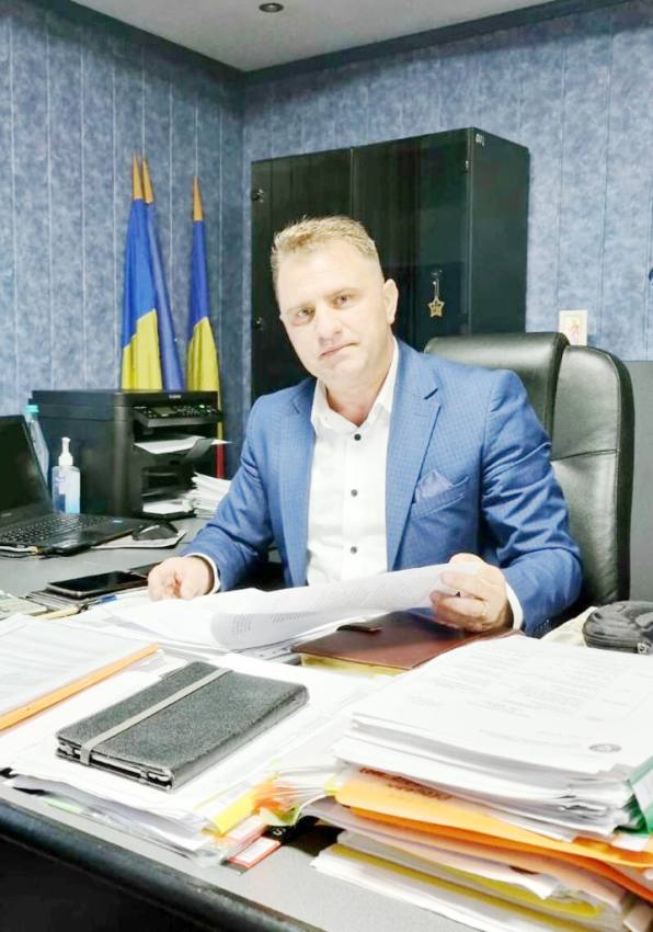 sorin sorescu foto - Analizele oficiale ale câinilor uciși indică substanțe toxice și lipsă de oxigen!