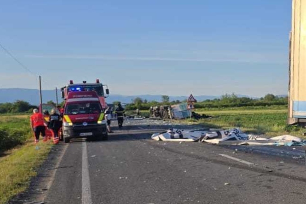 Update: Două accidente grave pe DN 6! Un șofer a murit 1 accident DN 6
