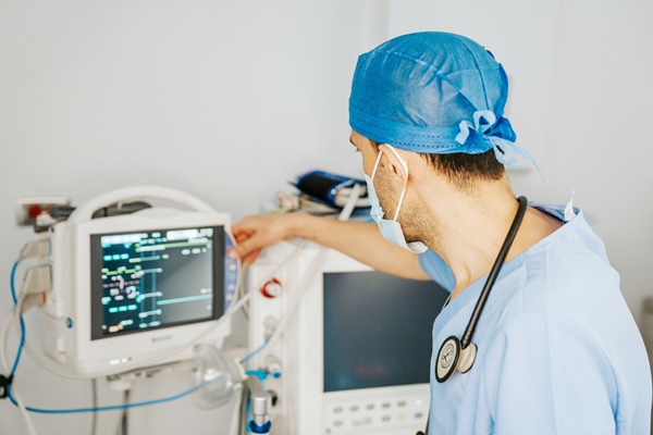 SPITALUL DE BOLI CRONICE CĂLINEȘTI: Grijă, profesionalism și umanitate în slujba comunității 2 cesar badilla miranda 0Fv4M2hSZJU unsplash - SPITALUL DE BOLI CRONICE CĂLINEȘTI: Grijă, profesionalism și umanitate în slujba comunității