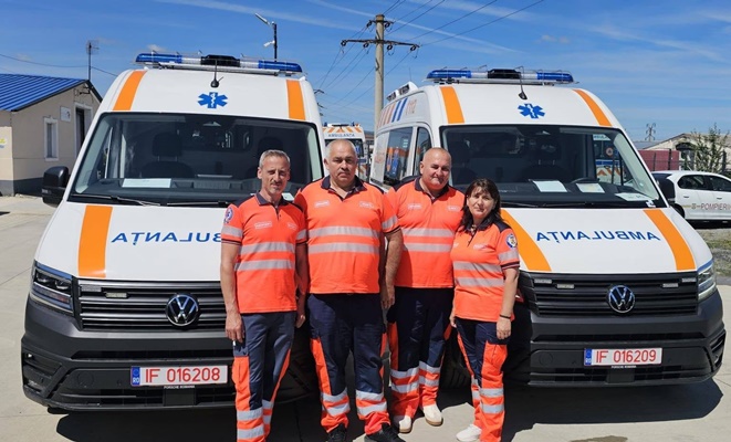 727434175 1627429339387003 7296830623290916643 n - Intervenții mai rapide! Ambulanțe noi la Mioveni și Domnești