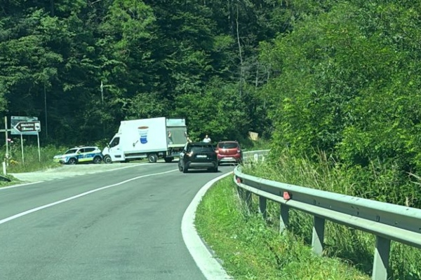 poliție DN 7 Cotmeana cisterna răsturnata