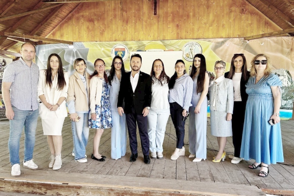Lexford 3 - Lexford - Educație de calitate, de la primii pași până la performanță