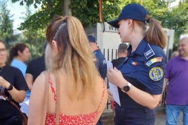 Poliția campanie părinți elevi examene