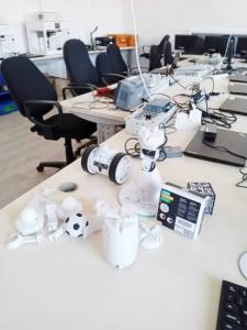 2 Smartlab - Liceul Tehnologic Auto Curtea de Argeș, șansa ta să îți iei permisul auto fără bani!