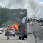 deschiodere incendiu baloti costesti 1 - Incendiu puternic la Costești! Două tone de baloți au ars, iar un bărbat a fost rănit
