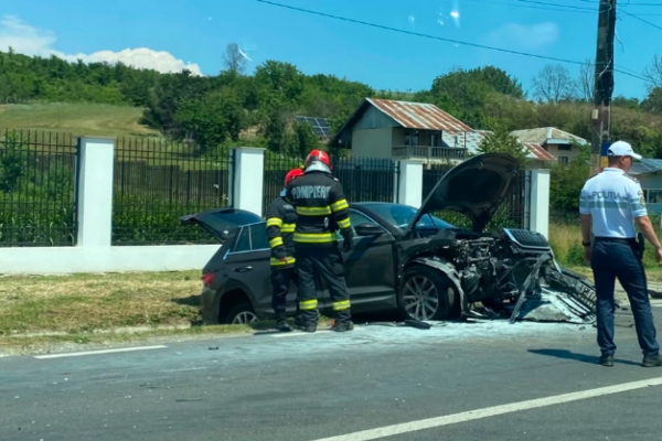 accident calinesti