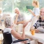 camin seniori azil cu fericiti