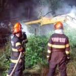 Incendiu într-o gospodărie din Bârla. Un bărbat a suferit un atac de panică 11 Sursă foto: captură video ISU Argeș