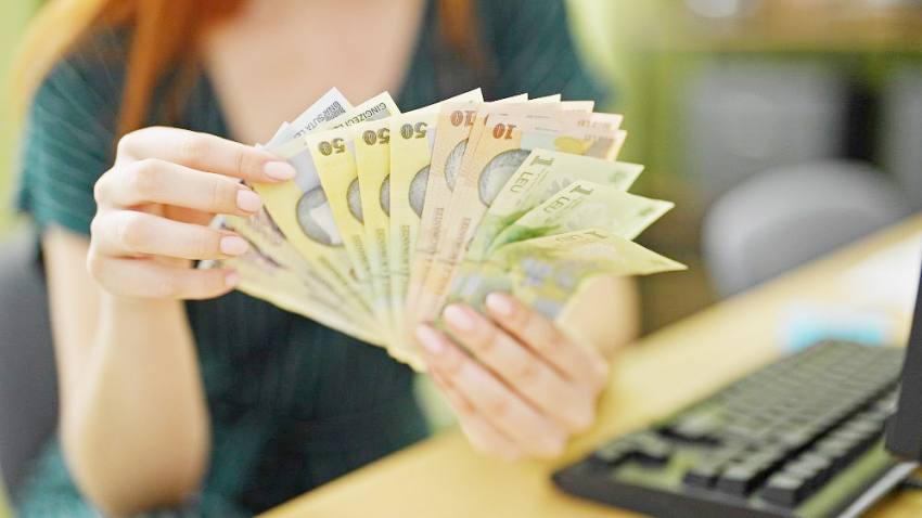 Salariul mediu net a scăzut în Argeș și în alte 11 județe 1 salariu mediu