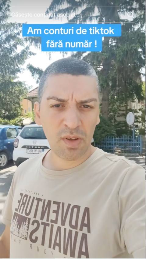 S-A URCAT PE CASA DE CULTURĂ ȘI S-A FILMAT ÎN IPOSTAZE INDECENTE 1 Octavian Micu poza 2 online - S-A URCAT PE CASA DE CULTURĂ ȘI S-A FILMAT ÎN IPOSTAZE INDECENTE