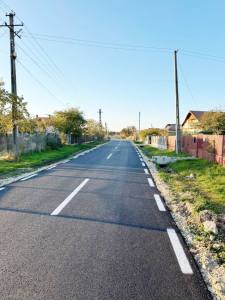 Primăria Moșoaia accelerează modernizarea infrastructurii rutiere 1 Mosoaia drum2