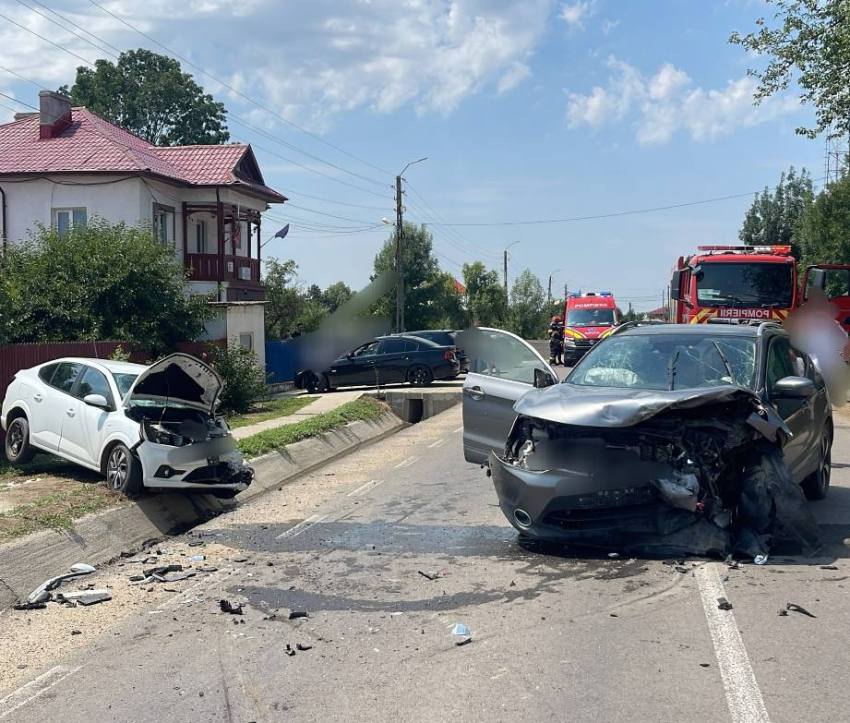 Update: Accident violent în Argeș! Un copil și doi adulți, transportați la spital 2 accident buzoiești