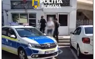 pitestean retinut