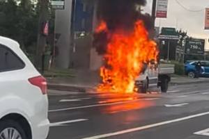 incendiu autoutilitară