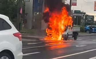 incendiu autoutilitară