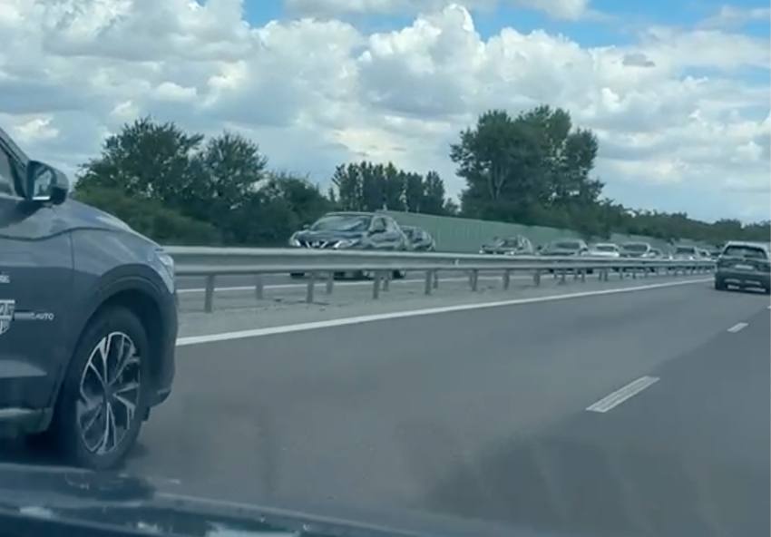 Sursă foto și video: grup whatsapp 