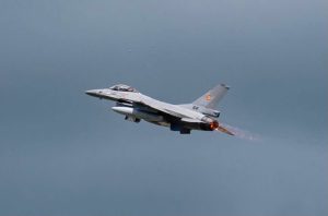 aeronava F-16 MApN