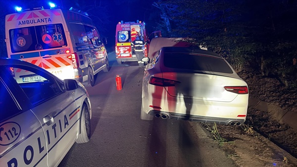 Trei incendii de vegetaศie รฎn Argeศ. Pompierii trag un nou semnal de alarmฤ! 2 944142fc 0141 443c 8db5 59eabfd2517f - Trei incendii de vegetaศie รฎn Argeศ. Pompierii trag un nou semnal de alarmฤ!
