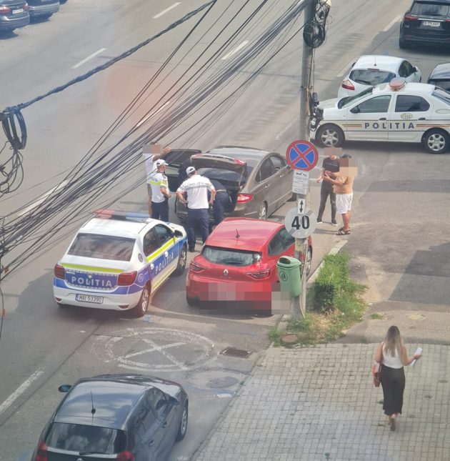3c759672 fab6 4544 a9ec 20791435db2d - Poliția în acțiune în Pitești! Șofer oprit și verificat lângă Finanțe