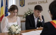 inchisoare-pentru-cei-care-obliga-minorii-sa-se-casatoreasca-legea-a-trecut-de-p