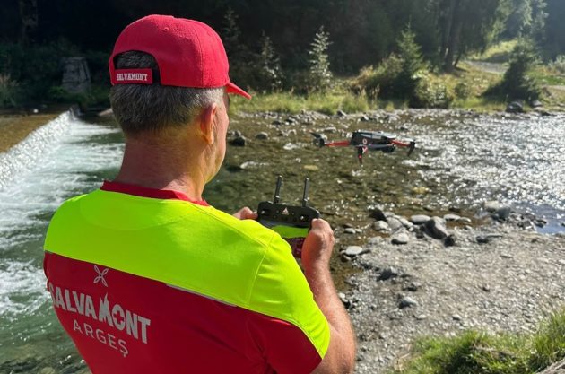 Dronă Salvamont ARGEȘ Dronă Salvamont ARGEȘ/ Sursă foto: Salvamont Argeș