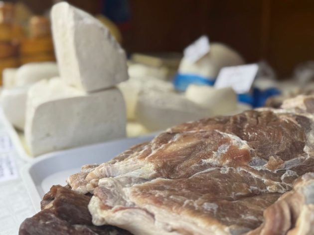 „Toamna piteșteană” 2026 a început! Festivalul aduce în centrul orașului produse tradiționale, muzică și voie bună 2 Toamna piteșteană