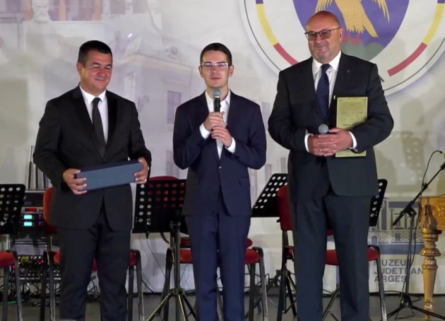 (Video) Tradiție, cultură și muzică românească la Muzeul Golești 7 2 - (Video) Tradiție, cultură și muzică românească la Muzeul Golești